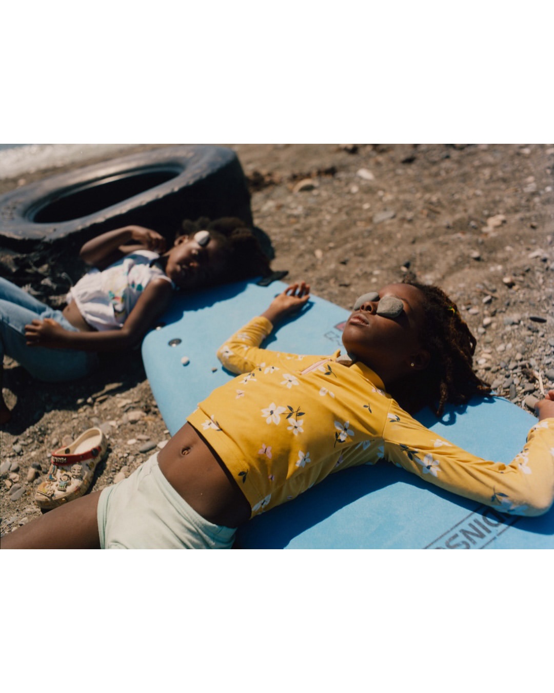 We’re thrilled to share that Photographer & DIrector Juanita Richards (@juanitarichards_) has launched her debut photo book She Drives, She Surfs. The project was born from a deep love for Caribbean women and the subcultures that are often overlooked or marginalised.
⠀⠀⠀⠀⠀⠀⠀⠀⠀
What began as an intense admiration for the women at the heart of these communities —from surfers to street racers — gradually evolved into a layered portrait of strength, sisterhood and self-expression.
⠀⠀⠀⠀⠀⠀⠀⠀⠀
A half-and-half book, She Drives, She Surfs is both intimate and expansive. It captures the energy, resilience and unapologetic spirit of her subjects.
⠀⠀⠀⠀⠀⠀⠀⠀⠀
Styled by @shandilatee
⠀⠀⠀⠀⠀⠀⠀⠀⠀
#JuanitaRichards #Photographer #SheDrivesSheSurfs