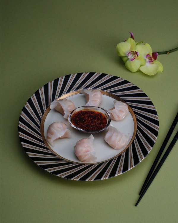 Lucia Bell-Epstein (@luuuuush) photographs ...