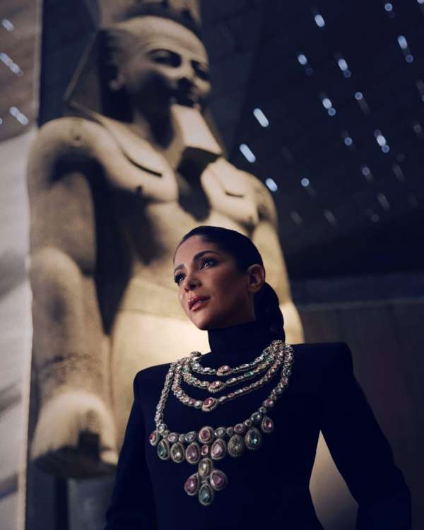 Richard Phibbs (@richardphibbs) photographs...