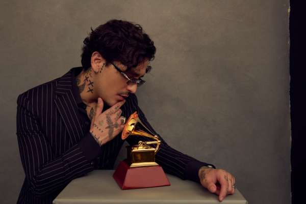 Ruven Afanador (@ruvenafanador) photographs...