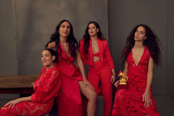 Ruven Afanador (@ruvenafanador) photographs...