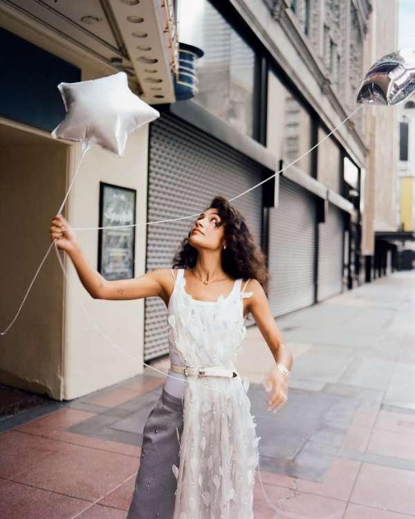 Leeor Wild (@leeorwild) photographs @olivia...