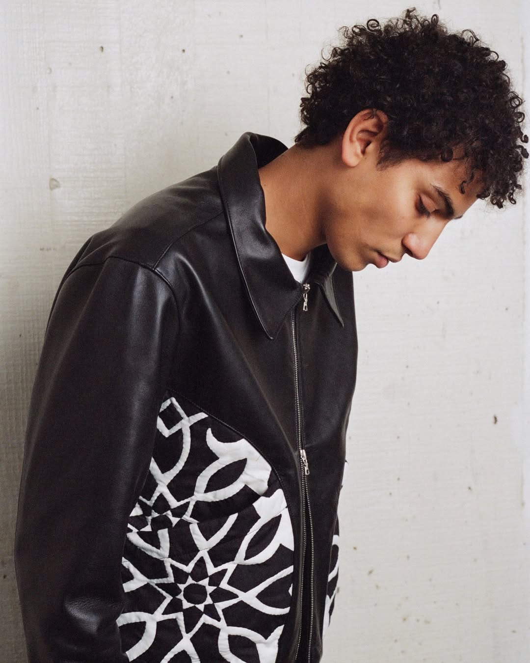 Jameela Elfaki (@jameelaelfaki) photographs the new @suezstudio AW25 collection
⠀⠀⠀⠀⠀⠀⠀⠀⠀
Assisted @will_bruce_1
Printed by Jameela @318_art_lab
⠀⠀⠀⠀⠀⠀⠀⠀⠀
#JameelaElfaki #Photographer #SUEZ