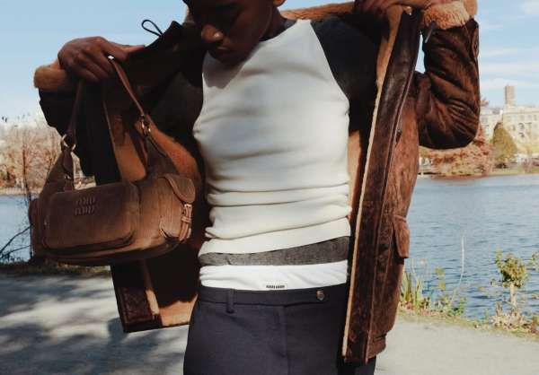 Ashley Schultz (@artbyashleyrebecca) does m...