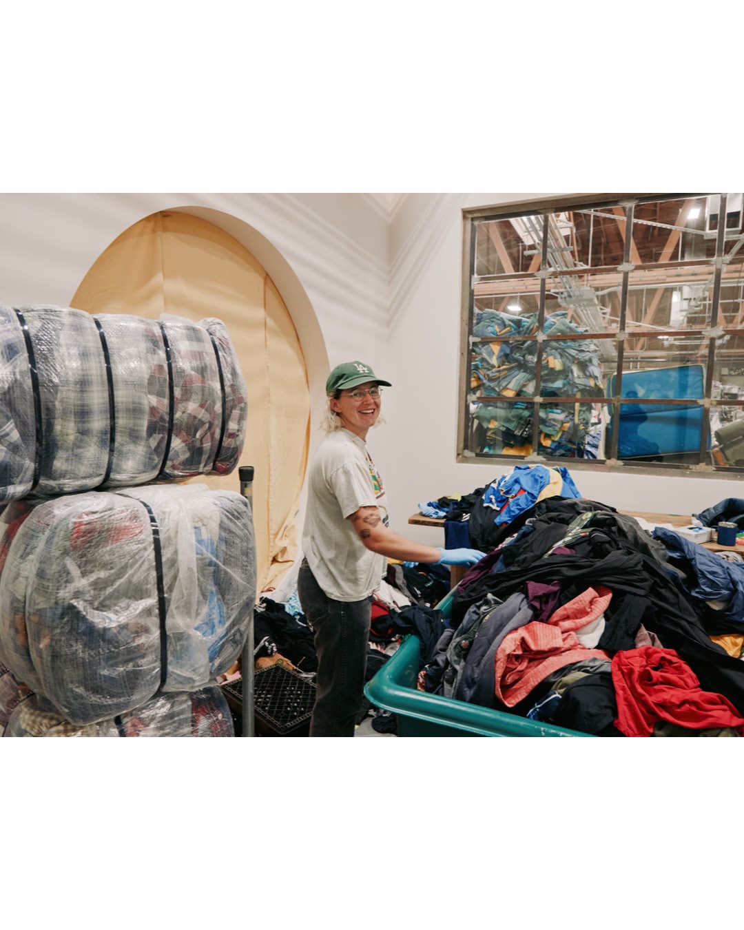 Mei Tao (@taomeitao) photographed The Museum of Fashion and Liberation, an exhibition on view at UMass Boston in December 2025.
⠀⠀⠀⠀⠀⠀⠀⠀⠀
The museum showcases work by Transnational Feminisms students at UMass Boston, examining the global fashion industry through an intersectional feminist lens. The exhibition exposes the extractive systems that generate immense profit while shaping the lives of women worldwide, and celebrates the care, creativity, and resistance of mothers, grandmothers, caregivers, garment workers, and visionaries engaged in world-making.
⠀⠀⠀⠀⠀⠀⠀⠀⠀
Created in collaboration with students and instructors Mei Tao, @cameronrussell, and @candacefam, the exhibition emerged from a course using fashion case studies to apply foundational feminist texts while co-creating critical, transnational research. Mei Tao photographed change makers including Angel Chang, Busayo, Dominique Drakeford, Fabscrap, Juana Burga, Korina Emmerich, Fibershed, Suay Sew Shop, and Ngozi Okaro / Custom Collaborative.
⠀⠀⠀⠀⠀⠀⠀⠀⠀
#MeiTao #Photographer #TheMuseumofFashionandLiberation