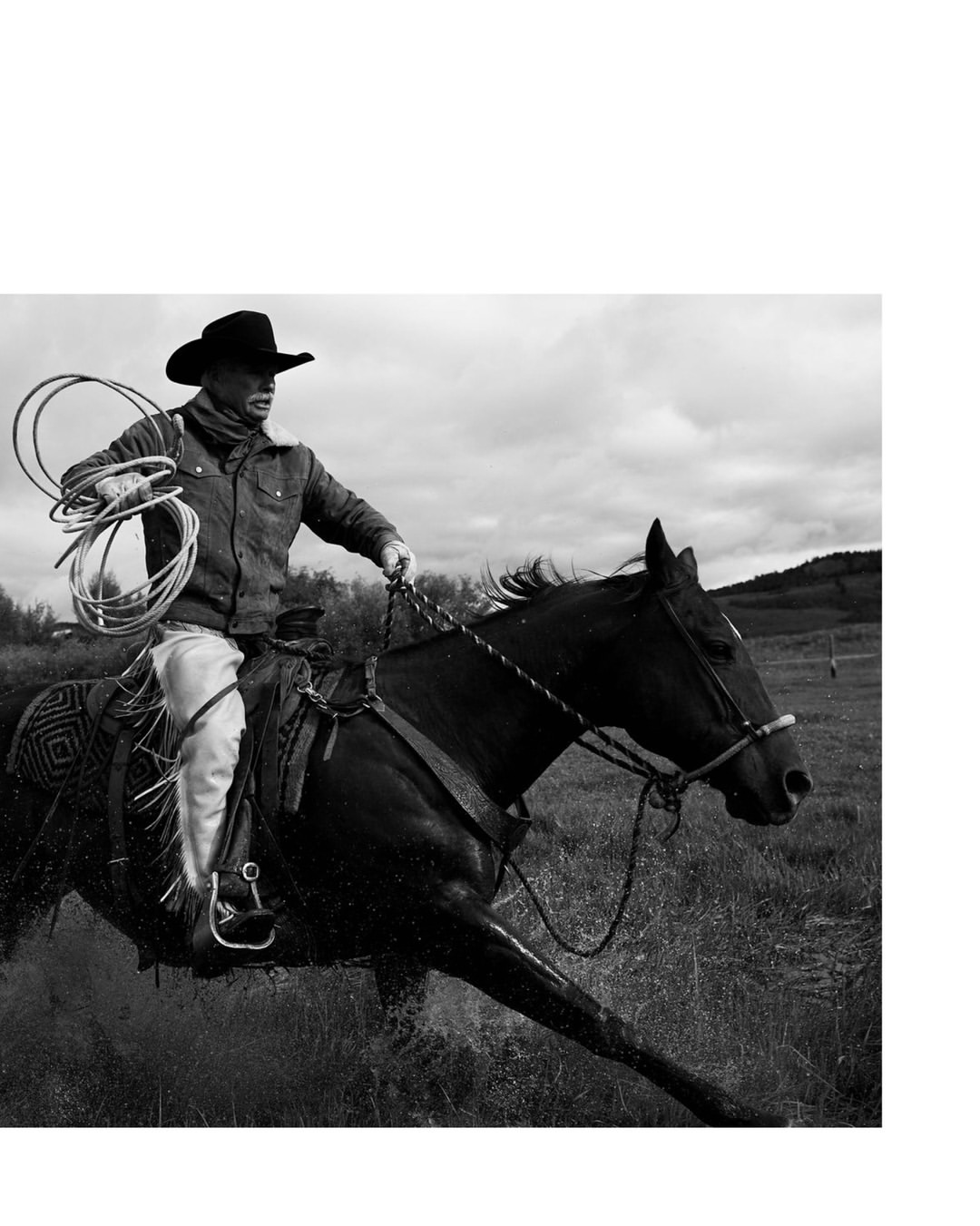 As we welcome the Year of the Horse, we’re sharing a selection of works from across our roster, reflections on power, grace, momentum of the year ahead. 🐎
⠀⠀⠀⠀⠀⠀⠀⠀⠀
Richard Phibbs (@richardphibbs) photographs for @stetsonusa at Diamond Cross Ranch in Jackson Hole, Wyoming.
⠀⠀⠀⠀⠀⠀⠀⠀⠀
#RichardPhibbs #Photographer #YearoftheHorse #Stetson #LairdandGoodCompany