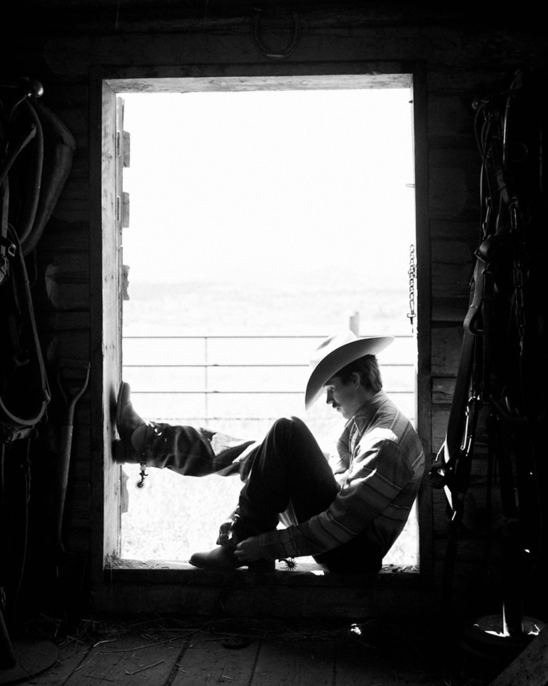 As we welcome the Year of the Horse, we’re sharing a selection of works from across our roster, reflections on power, grace, momentum of the year ahead. 🐎
⠀⠀⠀⠀⠀⠀⠀⠀⠀
Richard Phibbs (@richardphibbs) photographs for @stetsonusa at Diamond Cross Ranch in Jackson Hole, Wyoming.
⠀⠀⠀⠀⠀⠀⠀⠀⠀
#RichardPhibbs #Photographer #YearoftheHorse #Stetson #LairdandGoodCompany