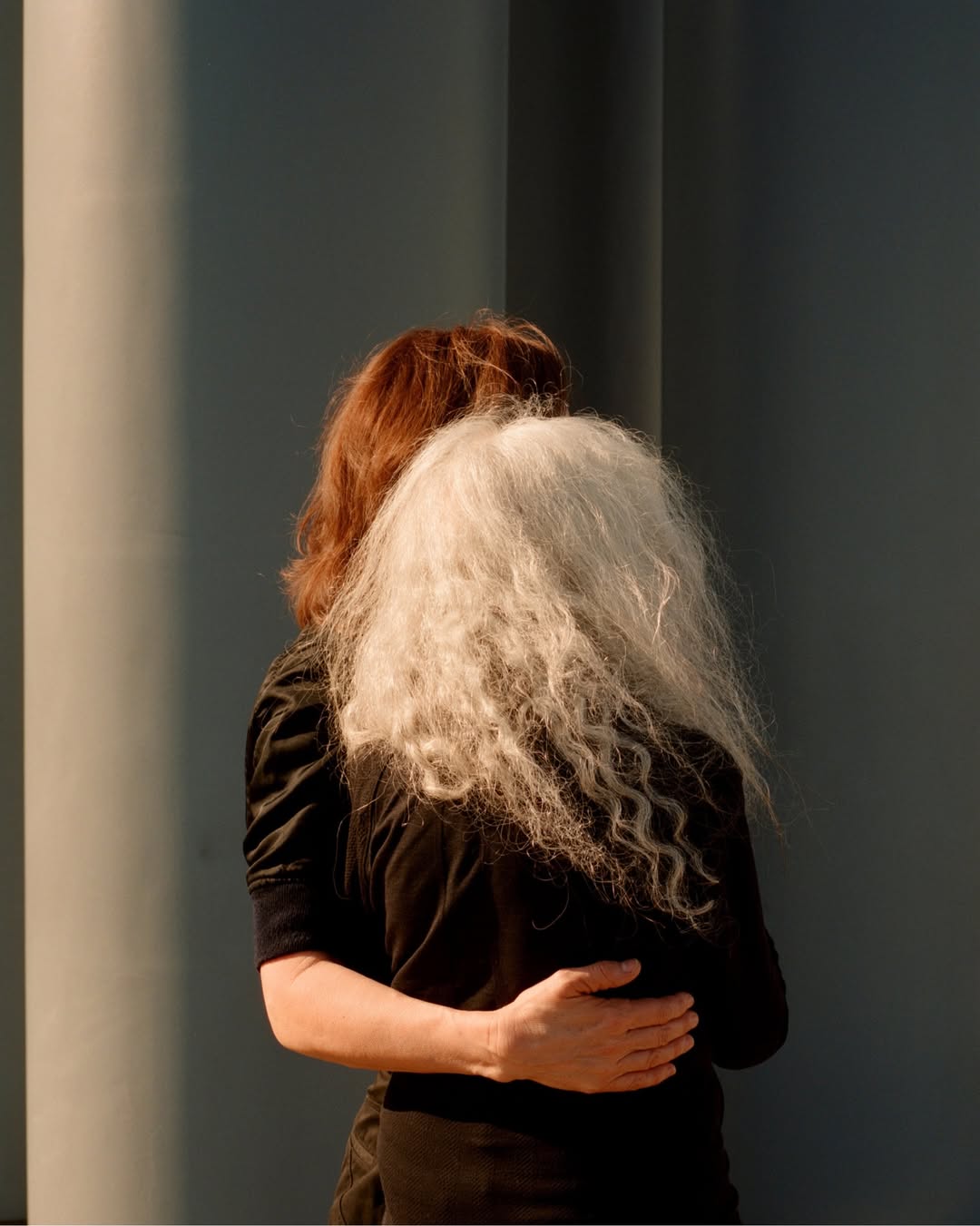For International Women’s Month, we’re sharing work that honors the resilience, strength, beauty, and power of women.
⠀⠀⠀⠀⠀⠀⠀⠀⠀
Lucia Bell-Epstein (@luuuuush) recently photographed mother & daughter artists Andrea Fraser & Carmen de Monteflores for @nytimes.
⠀⠀⠀⠀⠀⠀⠀⠀⠀
Andrea Fraser’s recent presentation at the Whitney Biennial 2026 turns inward, centering on her mother, an artist whose career was largely set aside while raising a family.
⠀⠀⠀⠀⠀⠀⠀⠀⠀
By bringing her mother’s paintings into dialogue with her own work, Fraser creates a deeply personal exploration of care, sacrifice, and the systems that have historically shaped whose work is seen and valued.
⠀⠀⠀⠀⠀⠀⠀⠀⠀
The project reflects on the quiet, often unseen labor behind artistic lives, while offering a gesture of recognition, one that reclaims space for a practice interrupted.
⠀⠀⠀⠀⠀⠀⠀⠀⠀
Read the full piece in The New York Times.
⠀⠀⠀⠀⠀⠀⠀⠀⠀
#LuciaBellEpstein #Photographer #NYT #AndreaFraser #InternationalWomensMonth