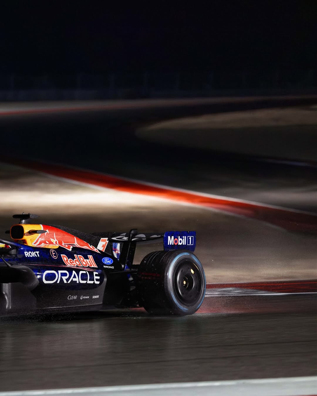 Emiliano Granado (@quesofrito) photographs the campaign for @ford’s reintroduction to @f1.
⠀⠀⠀⠀⠀⠀⠀⠀⠀
#EmilianoGranado #Photographer #Ford #F1