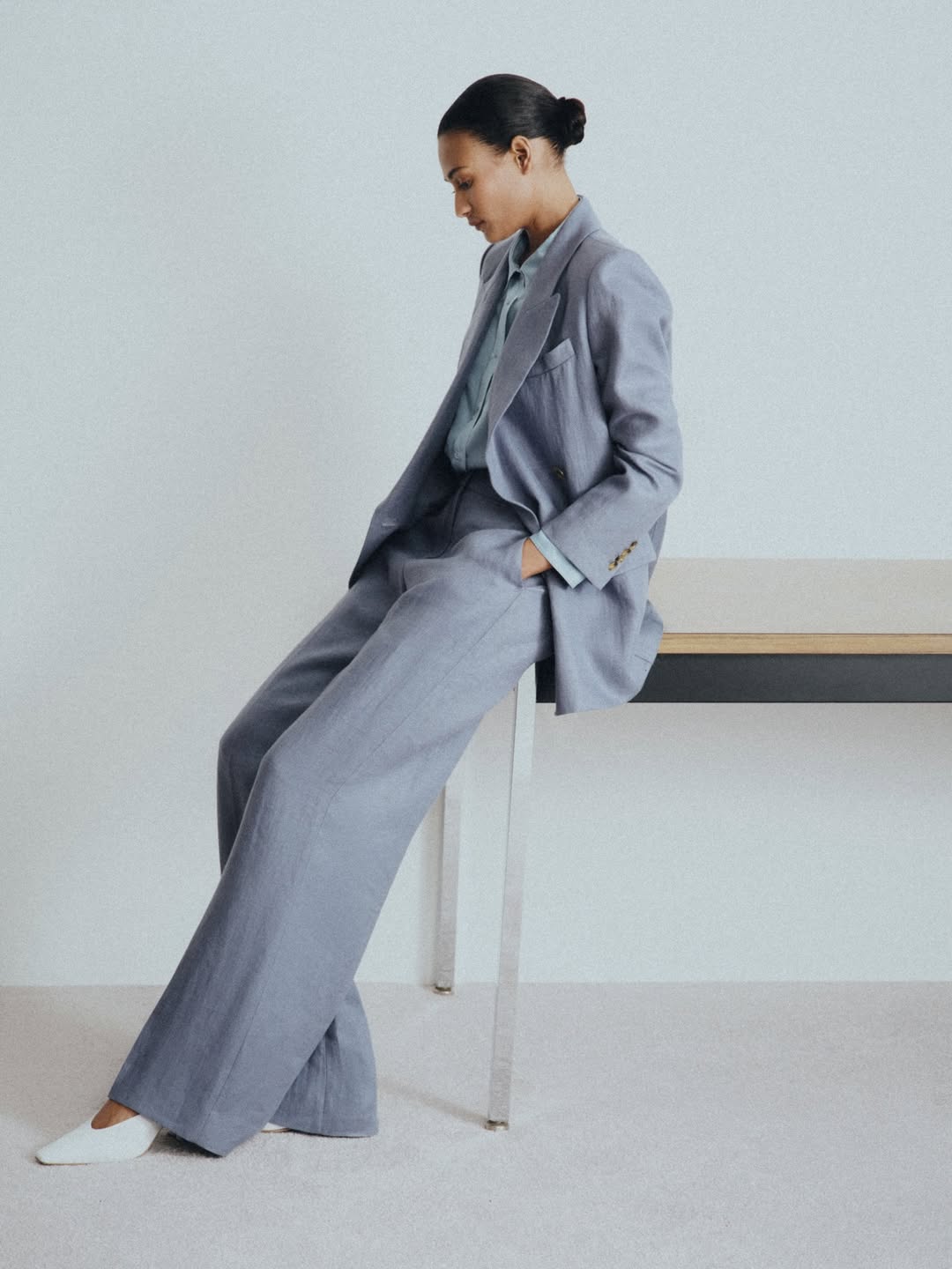 To round out International Women’s Month, we’re sharing recent work by prop stylist and set designer Amy Elise Wilson (@aelisew) for @argent’s SS26 collection, photographed by @sumustecaplioglu. 
⠀⠀⠀⠀⠀⠀⠀⠀⠀
Argent is redefining modern workwear through the lens of function, confidence, and equity. Founded by @salichristeson, Argent brings a thoughtful, purposeful approach to dressing, designed to support how women live and work today.
⠀⠀⠀⠀⠀⠀⠀⠀⠀
#AmyEliseWilson #PropStylist #Argent #InternationalWomensMonth
