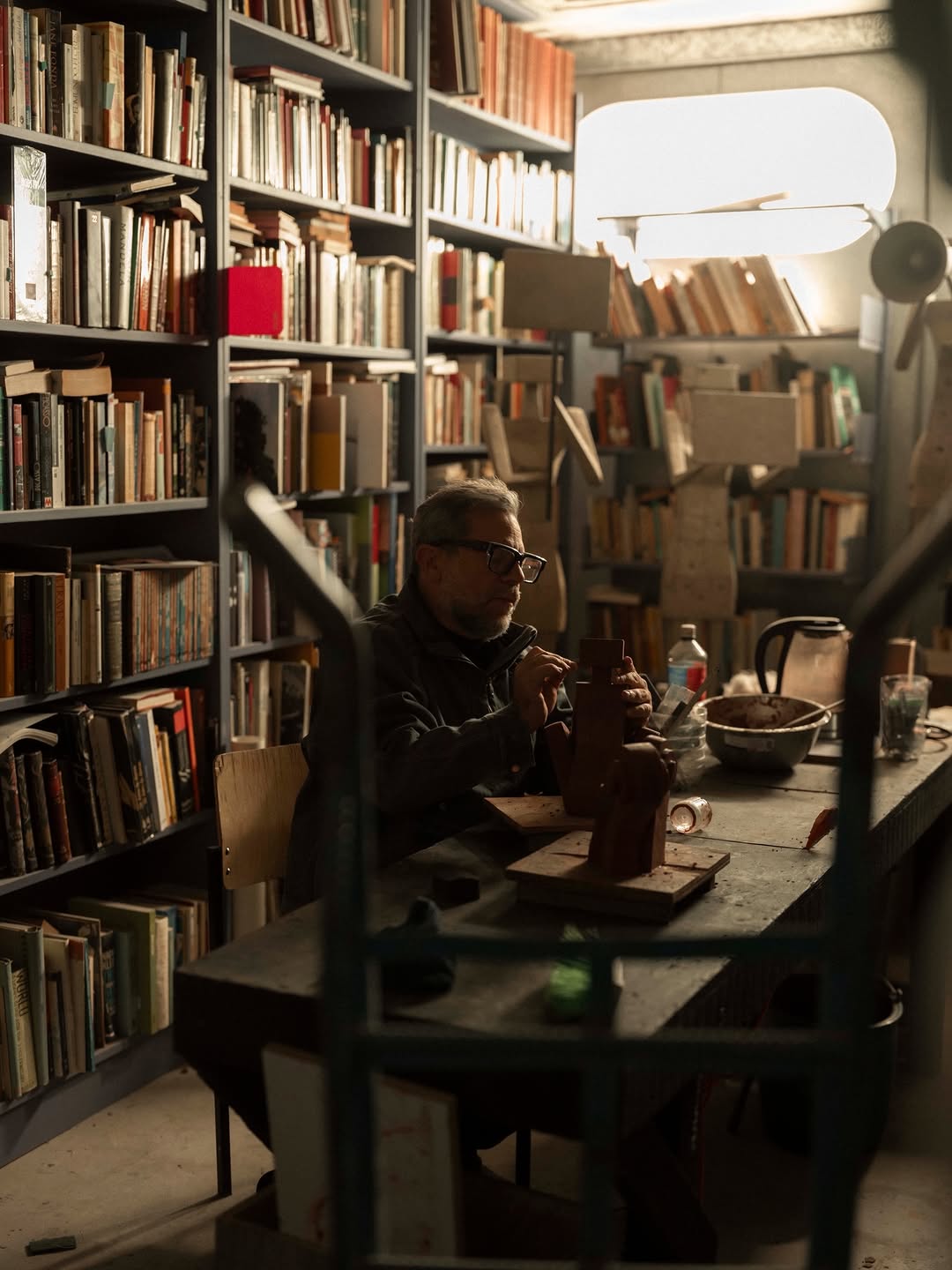 Maureen M. Evans (@maureenme) directs and photogra...