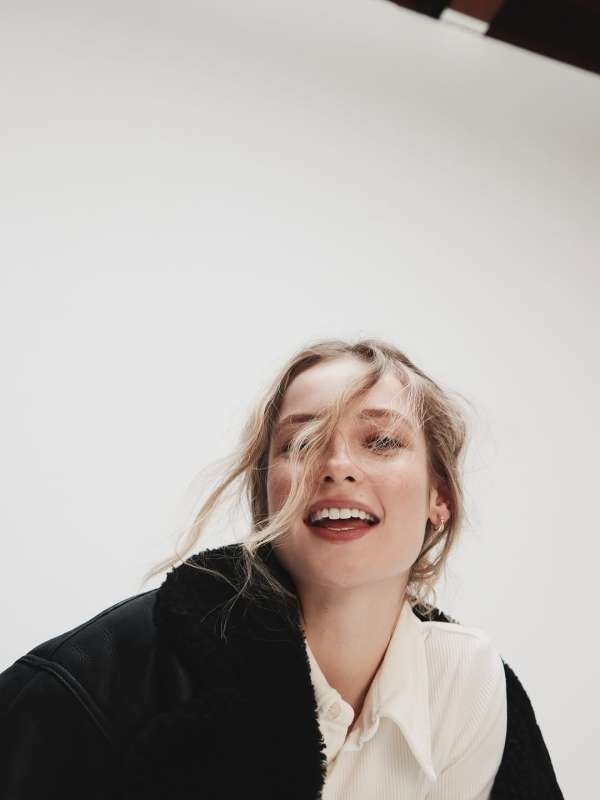 Mei Tao (@taomeitao) photographs @hannahfkd...