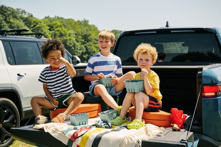 PEDEN+MUNK (@pedenmunk) photograph a summer roadtrip through Maine for @rivianofficial.
⠀⠀⠀⠀⠀⠀⠀⠀⠀
#PEDENMUNK #Photographer #Rivian
