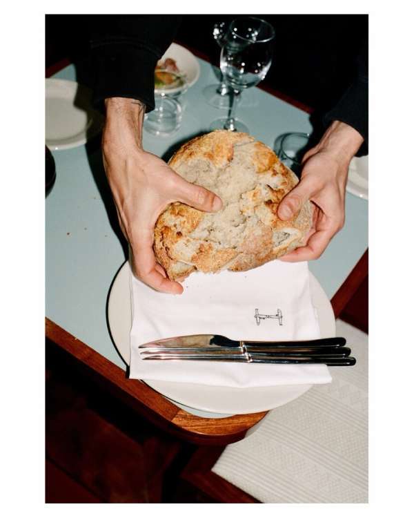 Lucia Bell-Epstein (@luuuuush) photographs ...