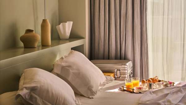 Gentl and Hyers (@gentlandhyers) direct & p...