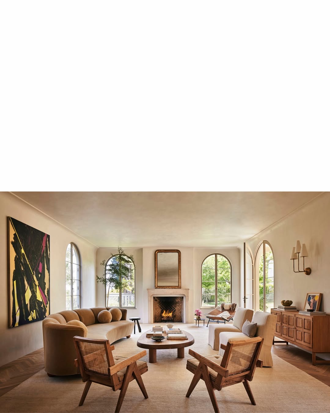 We are thrilled to welcome interior stylist Lisa R...