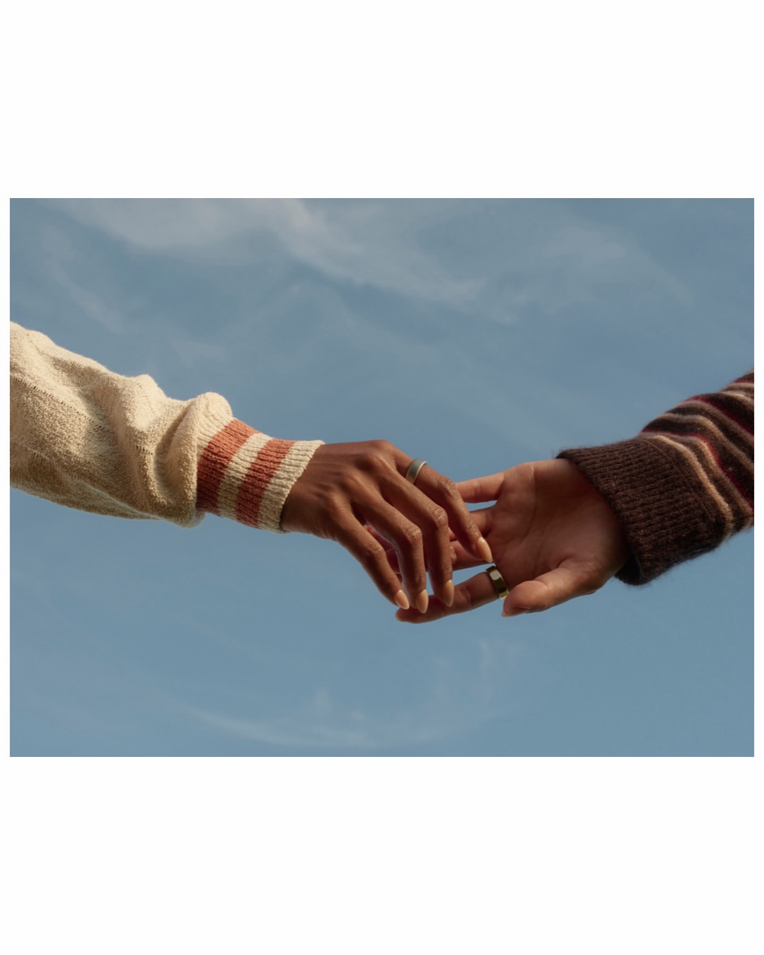 Leeor Wild (@leeorwild) photographs the new campaign for @ouraring ‘s latest version - the Oura Ring 5.
⠀⠀⠀⠀⠀⠀⠀⠀⠀
#LeeorWild #Photographer #OuraRing