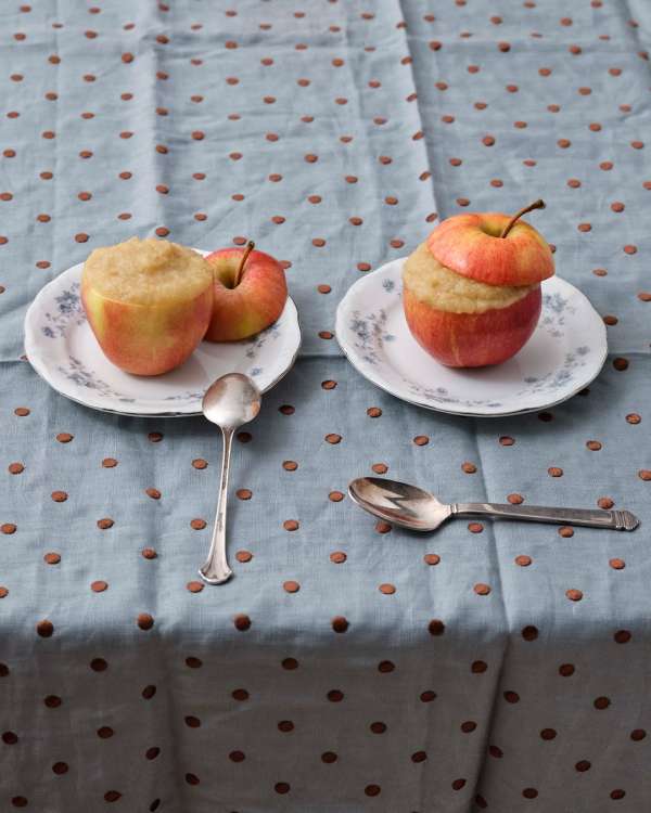 Lucia Bell-Epstein (@luuuuush) photographs ...