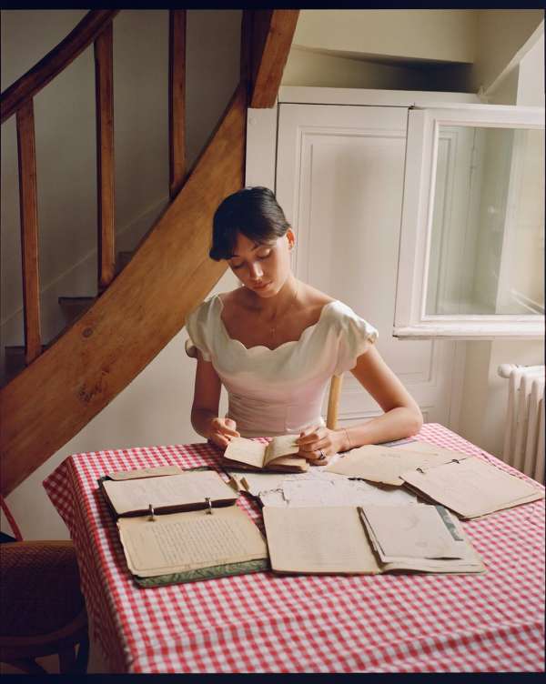 Lucia Bell-Epstein (@luuuuush) photographs ...