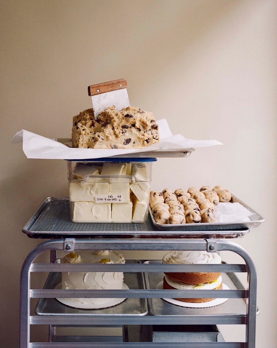 Lucia Bell-Epstein (@luuuuush) photographs the debut cookbook Cake From Lucie from baker & owner Lucie Franc de Ferriere of @fromlucienyc.
⠀⠀⠀⠀⠀⠀⠀⠀⠀
Cake From Lucie captures the charm of the French countryside and the buzz of New York City while relaying the secrets for Lucie’s beautiful and memorable desserts.
⠀⠀⠀⠀⠀⠀⠀⠀⠀
Prop styling @bartoshesky
Food styling @mpearljones
Publisher @clarksonpotter
Illustration @mayanetzer.studio

#LuciaBellEpstein #Photographer #FromLucie #CakeFromLucie #LairdandGoodCompany