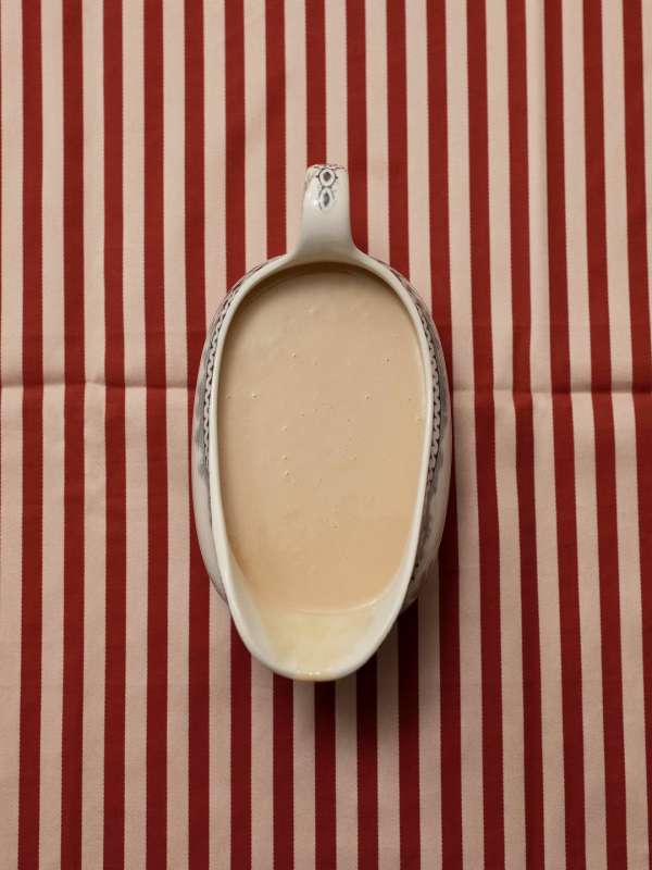 Lucia Bell-Epstein (@luuuuush) photographs ...