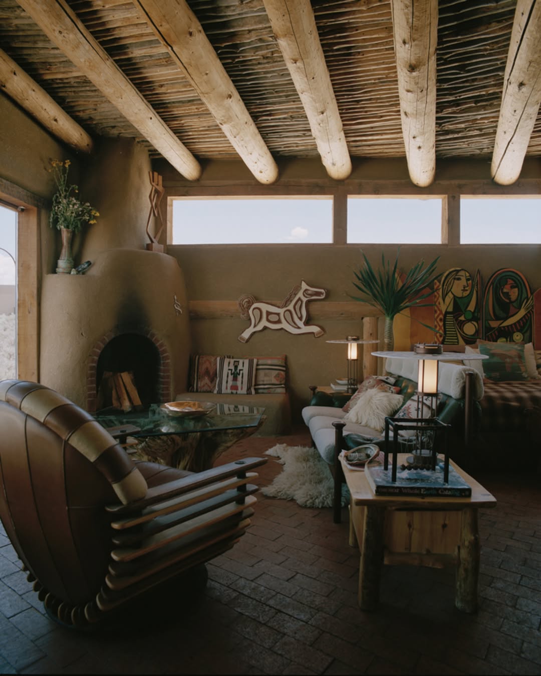 Rich Stapleton (@rvstapleton) photographs for @theworldofinteriors

#RichStapleton #Photographer #WOI #TheWorldofInteriors #LairdandGoodCompany
