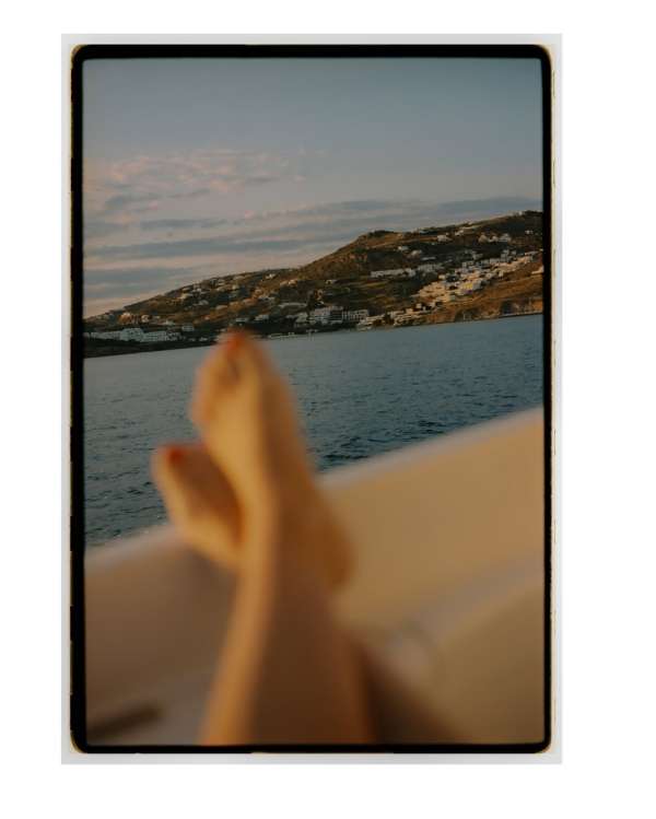 Maureen M. Evans (@maureenme) photographs h...