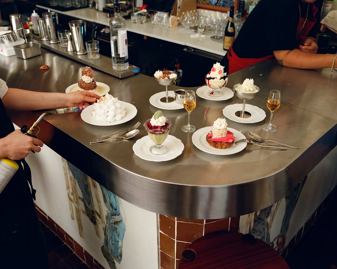 Lucia Bell-Epstein (@luuuuush) photographs Bistrot Ha, the Lower East Side restaurant from Sadie Mae Burns and Anthony Ha, the duo behind Ha’s Snack Bar.

@has_dac_biet

#LuciaBellEpstein #Photographer #BistrotHa #LairdandGoodCompany