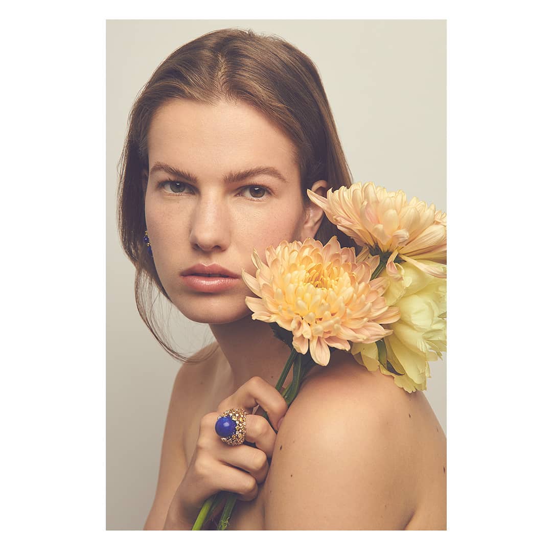 Exit Magazine |  Oct. 19