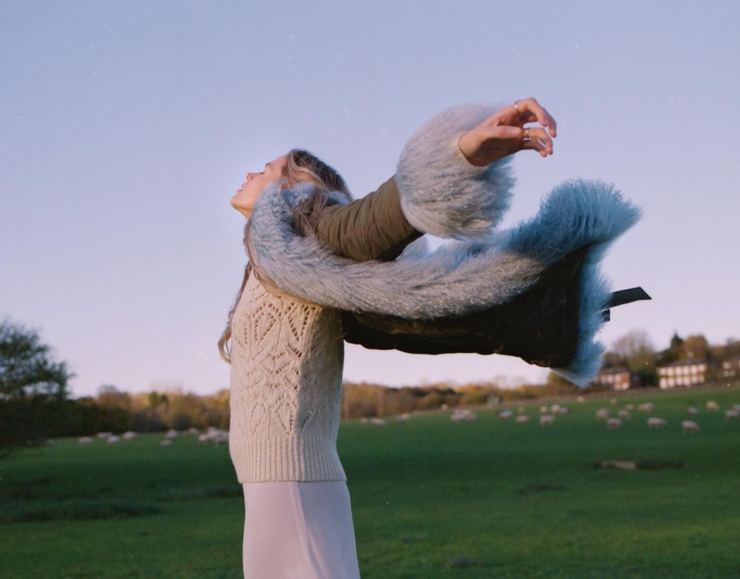 Charlotte Simone |  Dec. 22