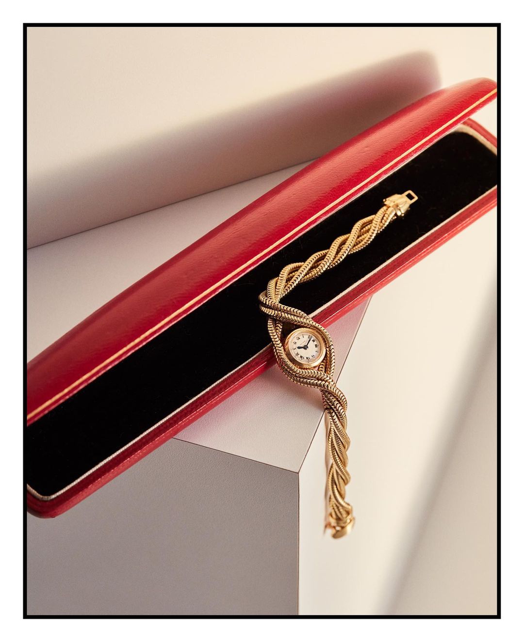 Kentshire Galleries |  Jun. 22