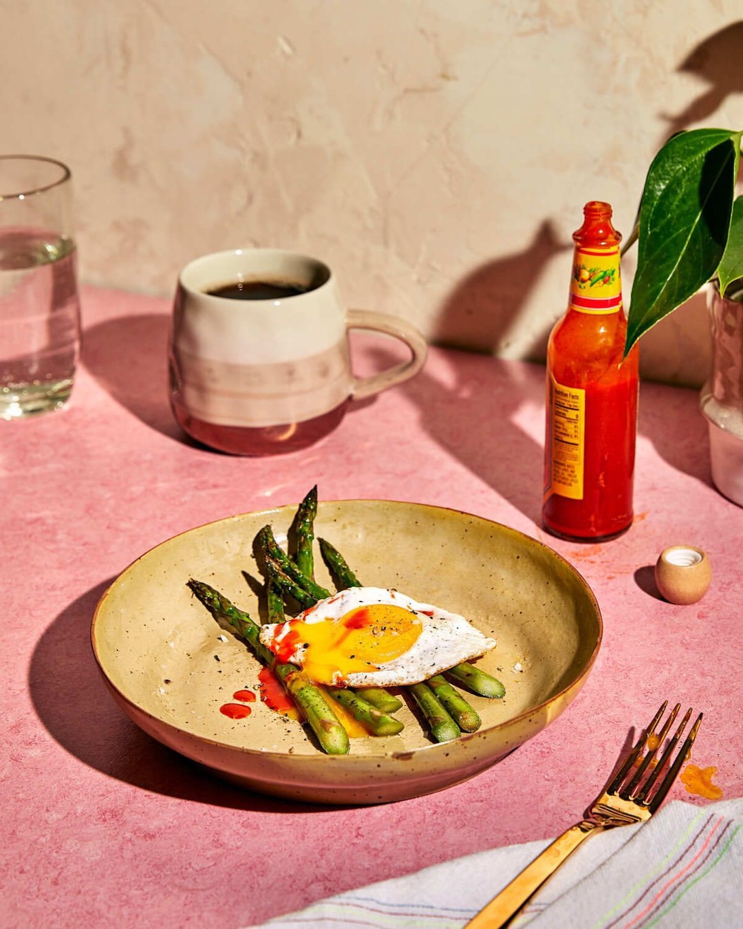 Leslie Grow X Chrissy Teigen for Cravings Feb. 26