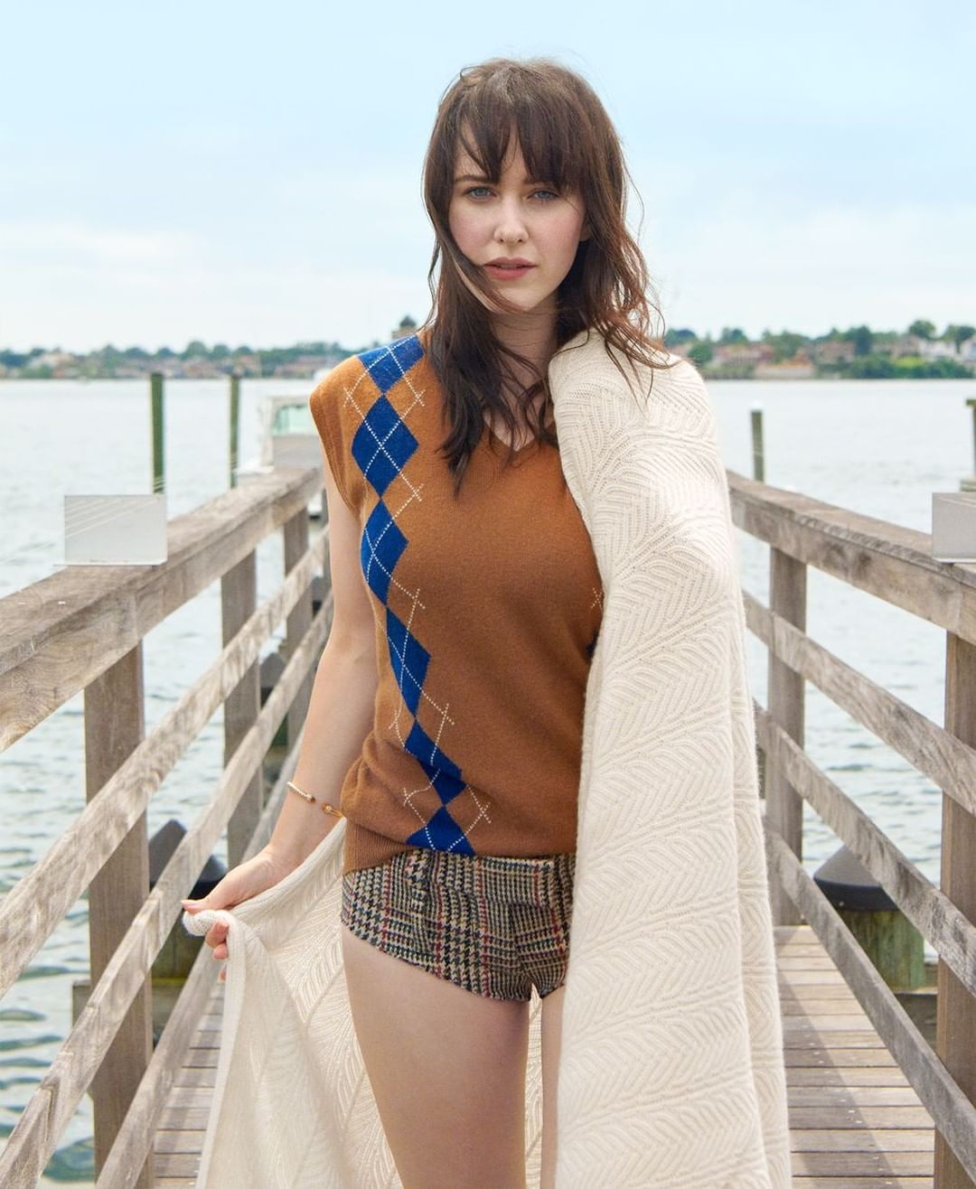 Town & Country |  Oct. 22