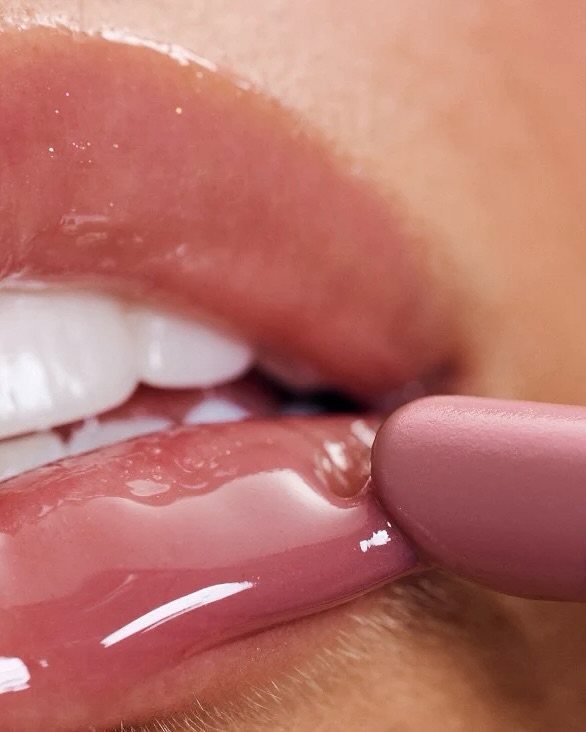 Betina du Toit X RHODE Nov. 25