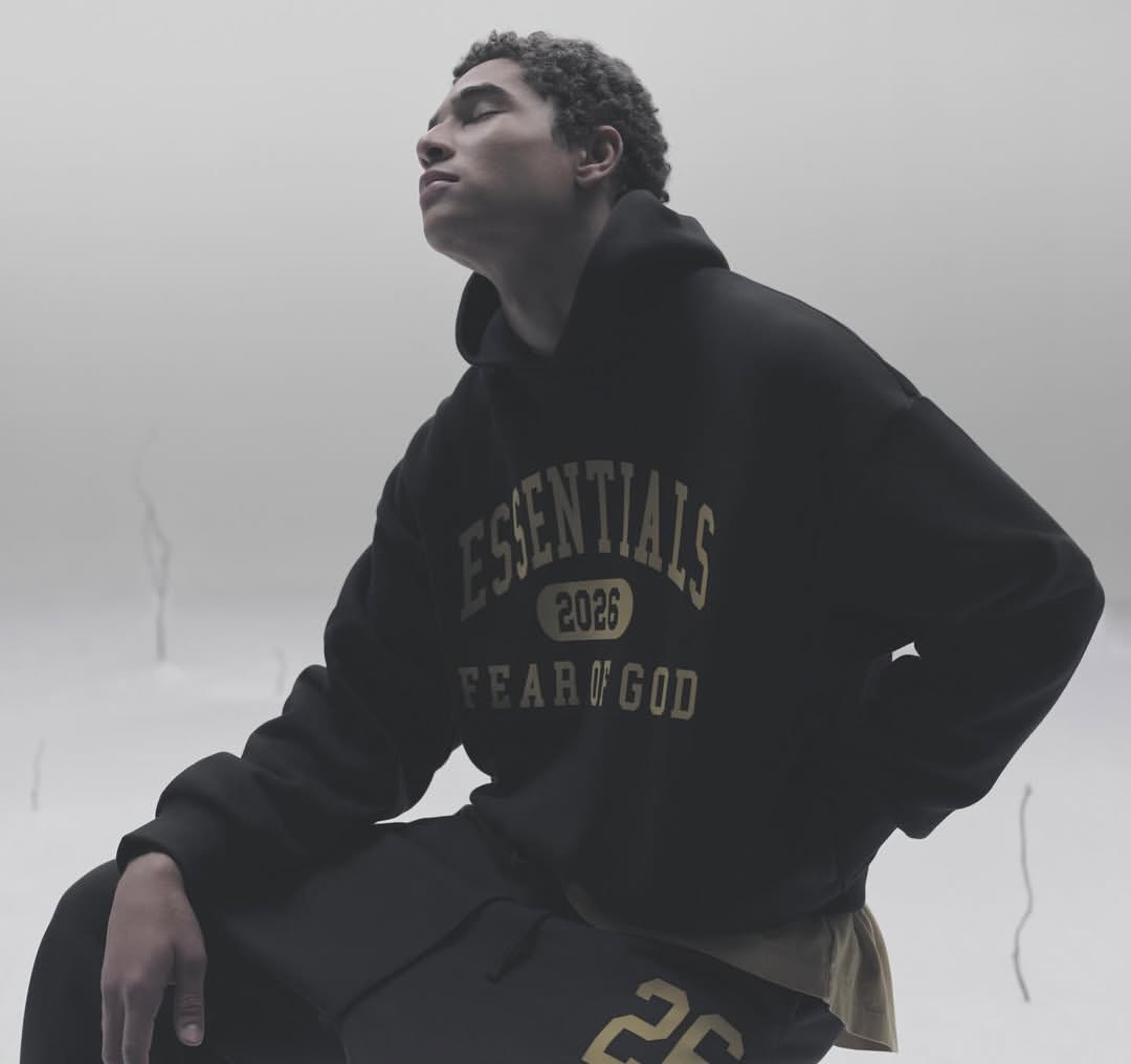 Nadav Kander X Essentials