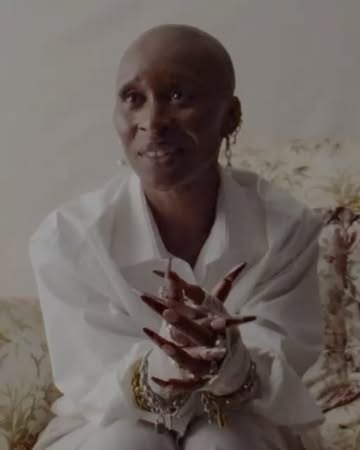 CYNTHIA ERIVO FOR MULBERRY BY TIM WALKER 🤍🪽