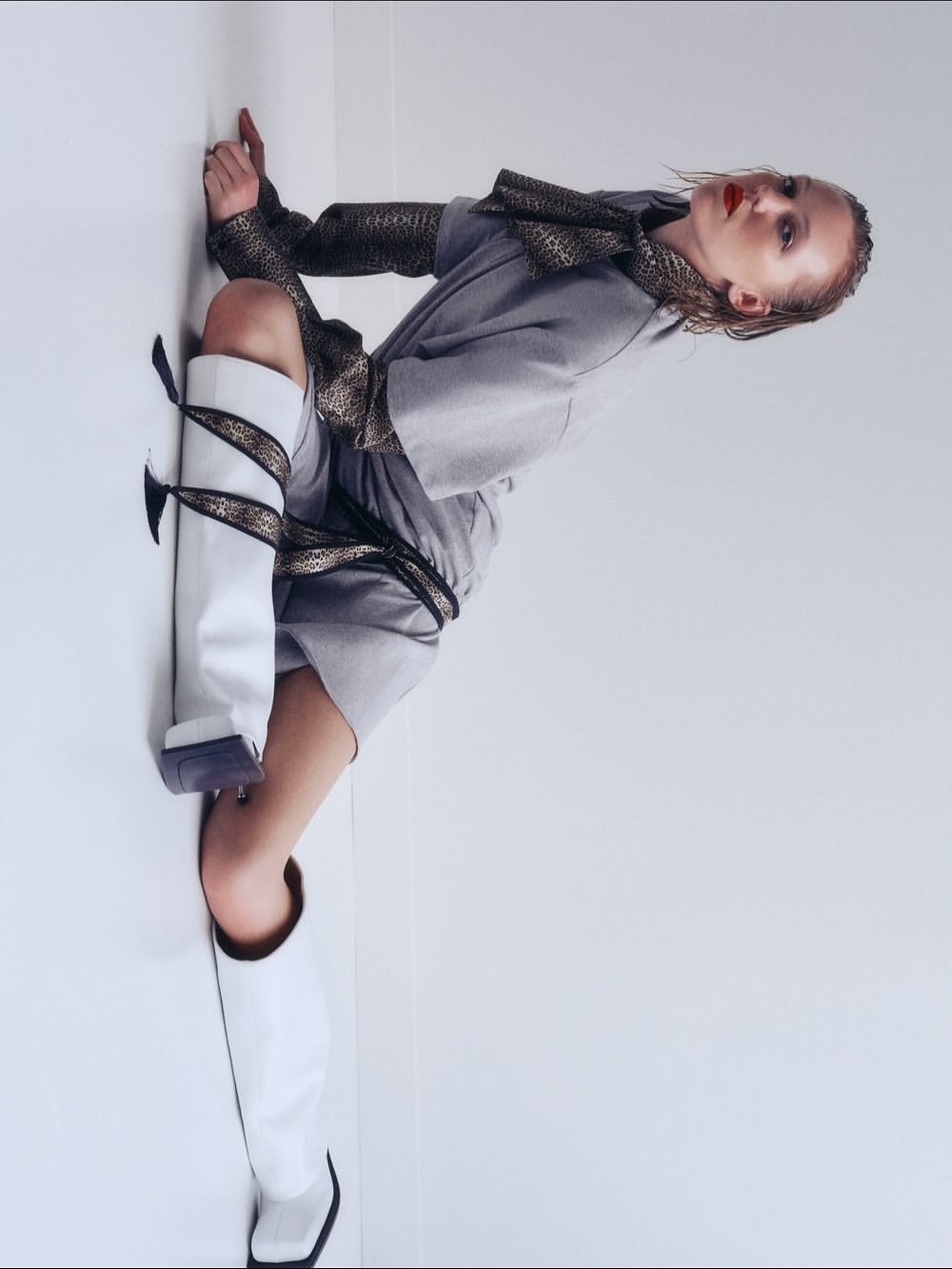 Les Coulisses | FW25 collection

@fidannovruzovastudio 

Photography @alice_eneale artistryglobalagency
Styling & consulting @eliza_conlon @rep.agency
Hair @claire__grech @streetersagency
Make up @beccawordingham @maworldgroup
Set design @eleosucci @maworldgroup
Casting director @julialangecasting @artpartner
Model @goeceline @ikonmodelmgmt
Production @lgstudio_
Producer @laurakgalligan
Producer @camillamlewis