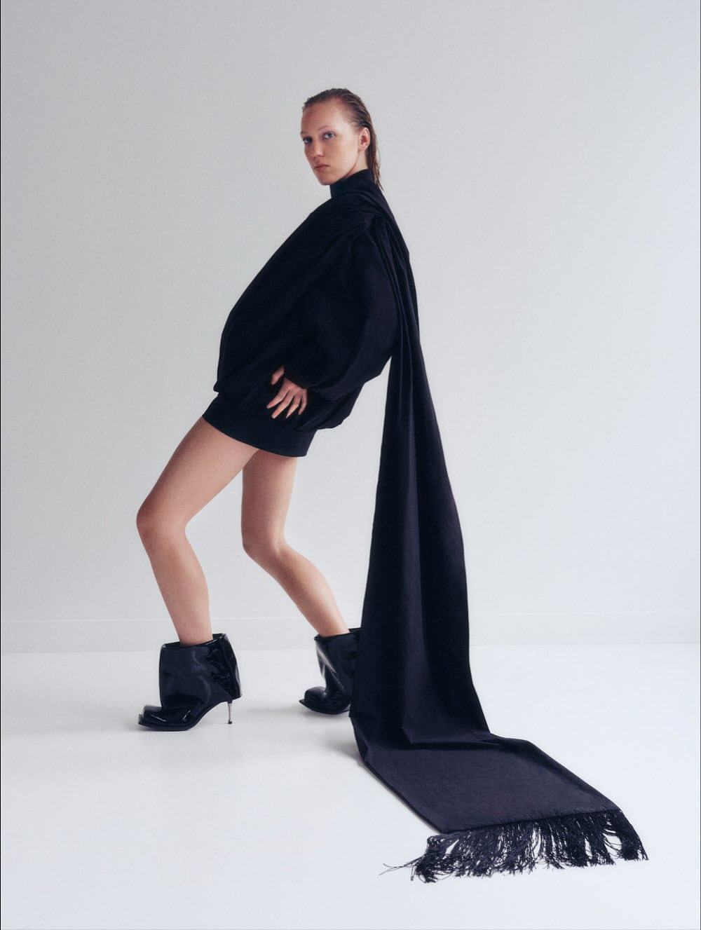 Les Coulisses | FW25 collection

@fidannovruzovastudio 

Photography @alice_eneale artistryglobalagency
Styling & consulting @eliza_conlon @rep.agency
Hair @claire__grech @streetersagency
Make up @beccawordingham @maworldgroup
Set design @eleosucci @maworldgroup
Casting director @julialangecasting @artpartner
Model @goeceline @ikonmodelmgmt
Production @lgstudio_
Producer @laurakgalligan
Producer @camillamlewis