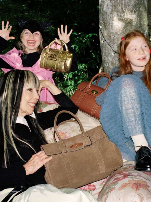 @mulberryengland Festive Campaign🎄✨🎀 🎁