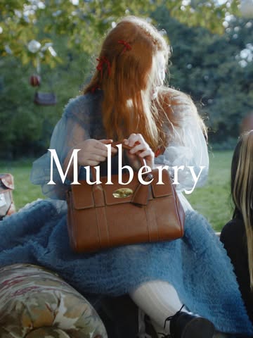 @mulberryengland Festive Campaign🎄✨🎀 🎁