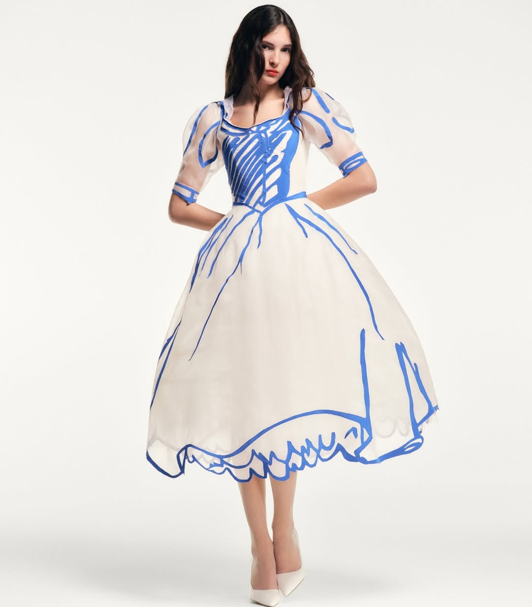 Selfridges x Harry Lambert & Friends Starring Disney ⭐️
Stylist & Curator: @harry_lambert
Director: @stephenisaacwilson
Photographer: @andrewnuding
DOP: @jackreynoldsdp
1st AD: @elainemckenzie68
Casting Director: @nachumshonn
Make-Up Artist: @abbienourse
Hair Artist: @keitakanohair
Nail Artist: @maadnails
Production Company: @lgstudio_
Senior Producer: @gracieyabsley
Producer: @jameslongville
Retouch: She Post Production
Video Post Production: @wildislandfilms
Colourist: @adamclarkecolour
Sound Design: @opm.london
Styling Assistant: @ellabacon_
Styling Assistant: Anna Lynch
Production Assistant: @ellasouzan
Production Assistant: @MikayahSamuels