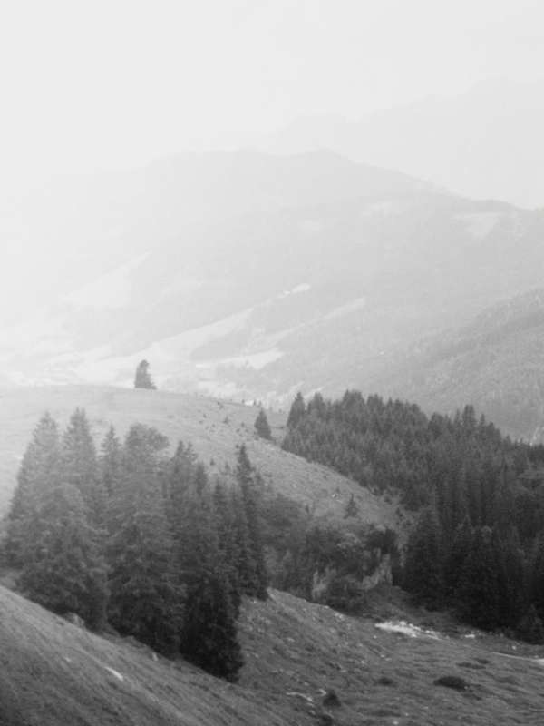 FIDAN NOVRUZOVA x "La Mondaine" FW26 Campai...