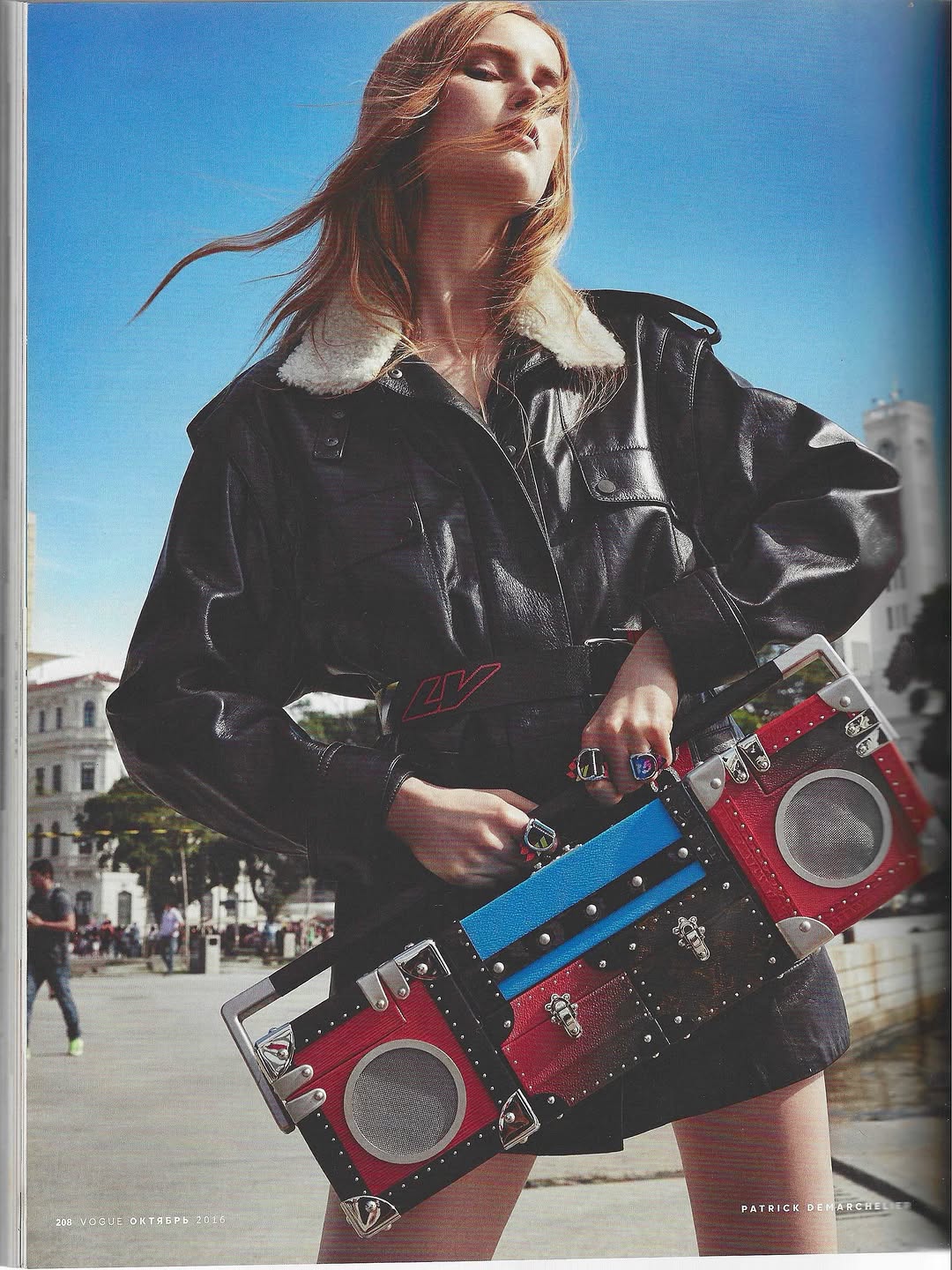 Scans from VOGUE Russia @voguerussia