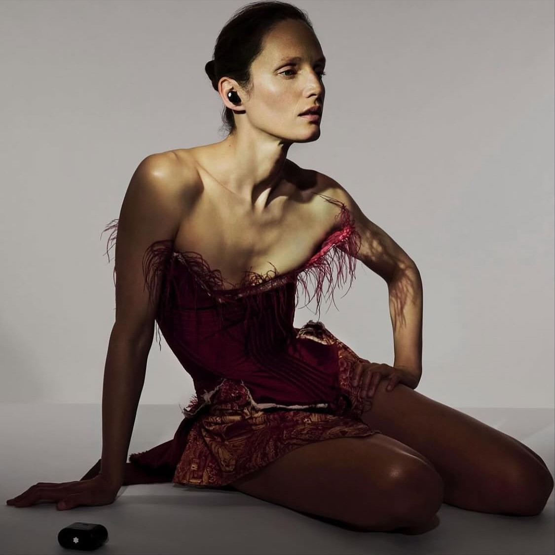 <a href="/liz-collins">Liz Collins</a> X The Perfect Magazine <span style="text-transform: none; white-space: nowrap;">Nov. 25</span>