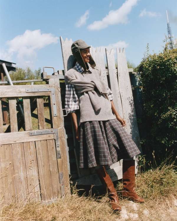 British Vogue Shop The Season by @tobycouls...