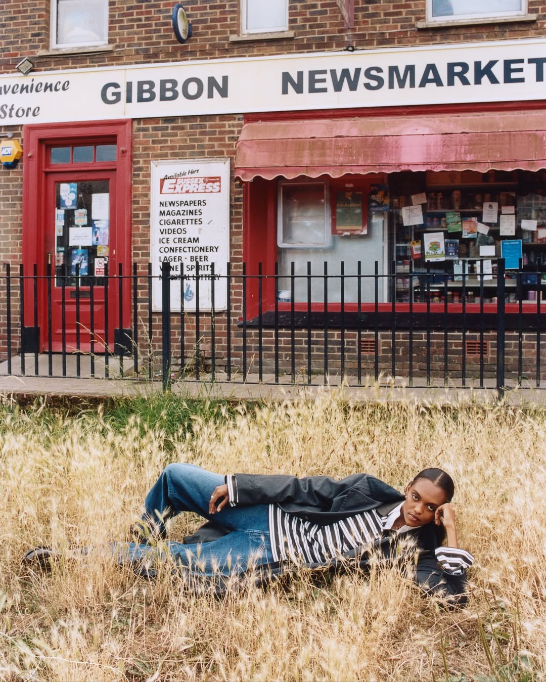 British Vogue Shop The Season by @tobycoulson.

Production @lockstudios

Photographer @tobycoulson
Styling @carolinaugustin
Hair @yuminakadadingle
Makeup @curquhartmua
Model @bebe.parnell
Casting @janay_bailey1
Thank you to @chiomannadi @jamiedspence @laurajaneingham