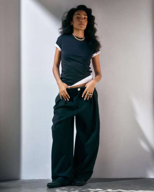 @oliviadeano shot at Lock Studios by @kayla...