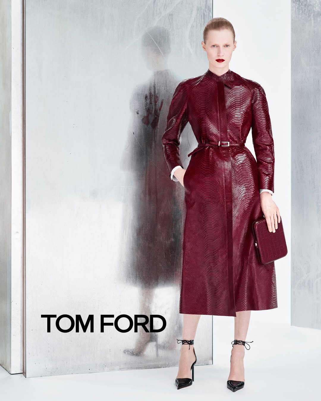 TOM FORD Winter 25 by Haider Ackermann photographed by @markrkean 

Stylist: @kjeldgaard1 
Hair Stylist: @tomwrighthair 
Makeup Artist: @lucyjbridge 
Manicurist: @alexfeller 
Set Designer: @emilia.margulies 
Movement Director: @ericvonchristison 
Casting: @dmcasting 
Talents: @charlie._.jones._.c @isitnobis @kristen_mcmenamy 

Shot in Paris, June 2025