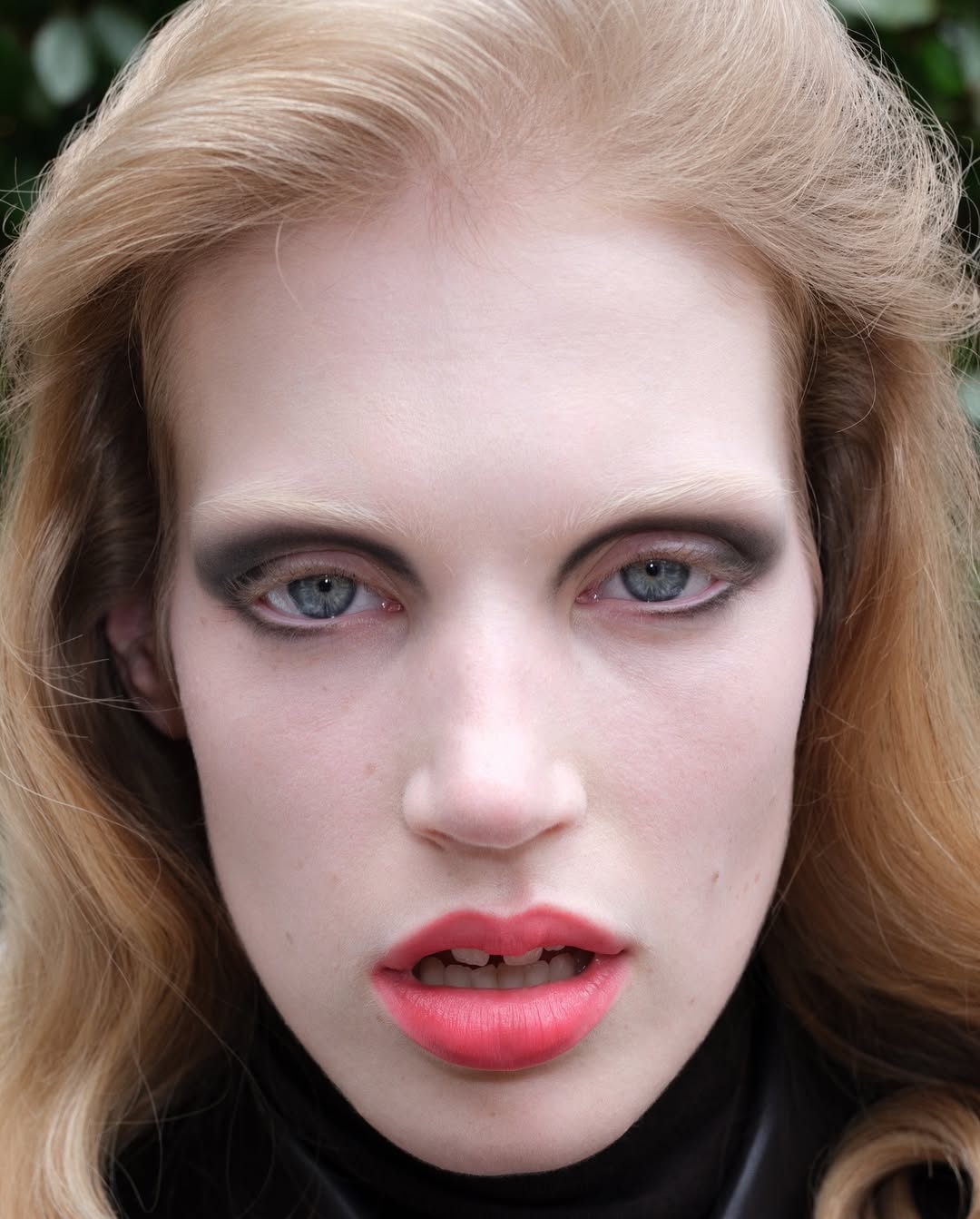 d la Repubblica photographed by @liv.liberg 

Stylist: @katieburnett__ 
Hair Stylist: @olivierschawalder 
Makeup Artist: @yad1m 
Manicurist: @alexfeller 
Talent: @jacquilouise__ 
Casting Director: @dmcasting 
@drepubblicait 

Shot in Paris, July 2025