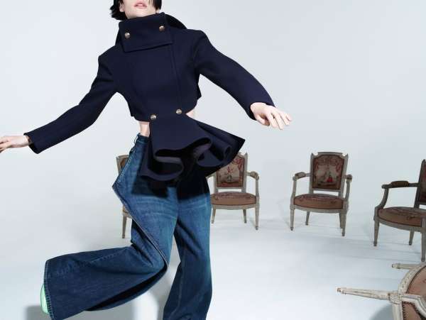 Vogue US December 2025, photographed by @mi...